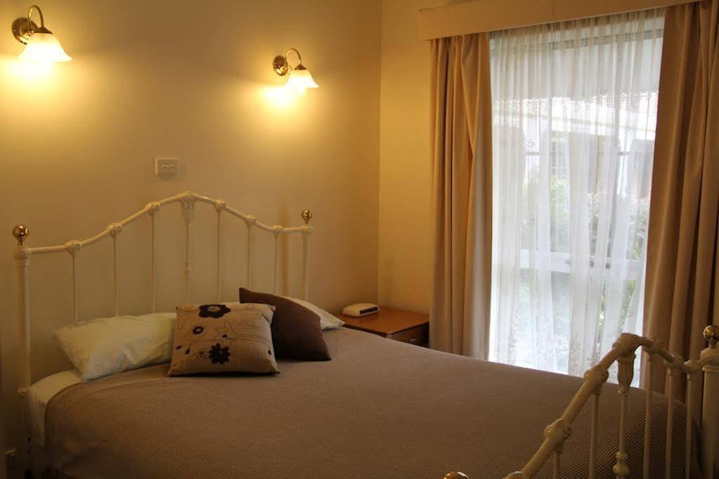 Bright Avenue Motor Inn Extérieur photo