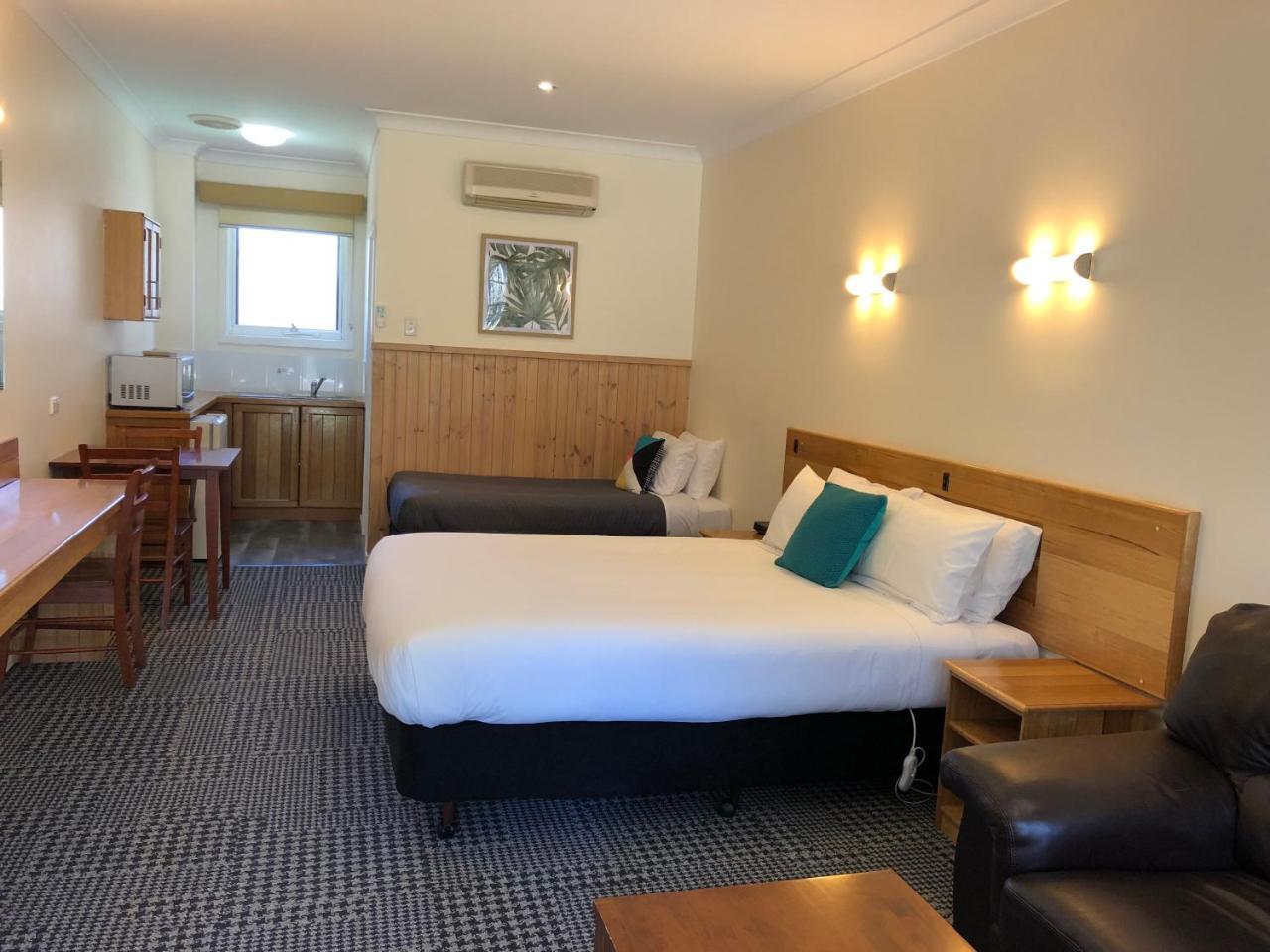Bright Avenue Motor Inn Extérieur photo